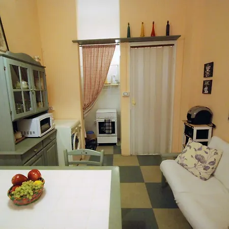 Apartment Tibone In Lingotto Area Turin